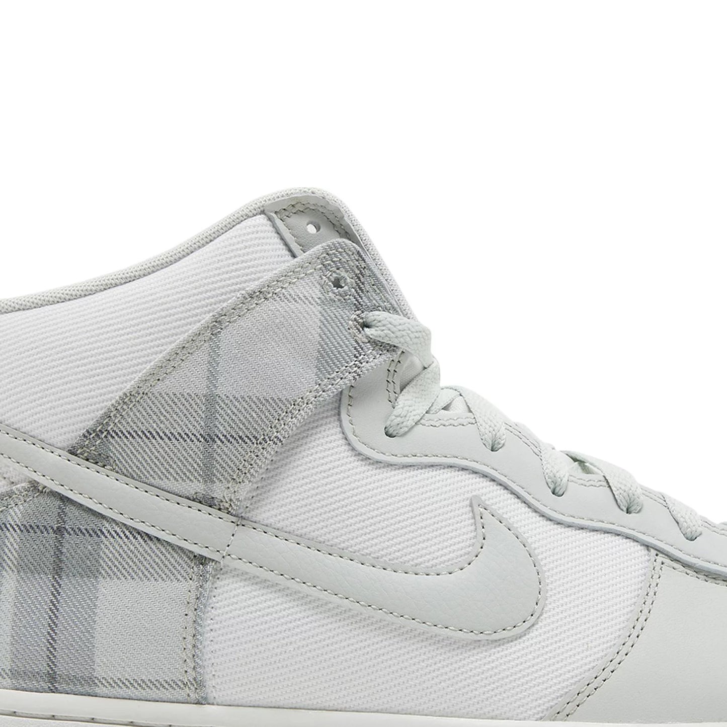 Nike Dunk High SE 'Tartan Plaid White Light Green' (2023)