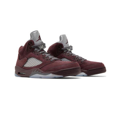 Jordan 5 Retro 'Burgundy' (2023)