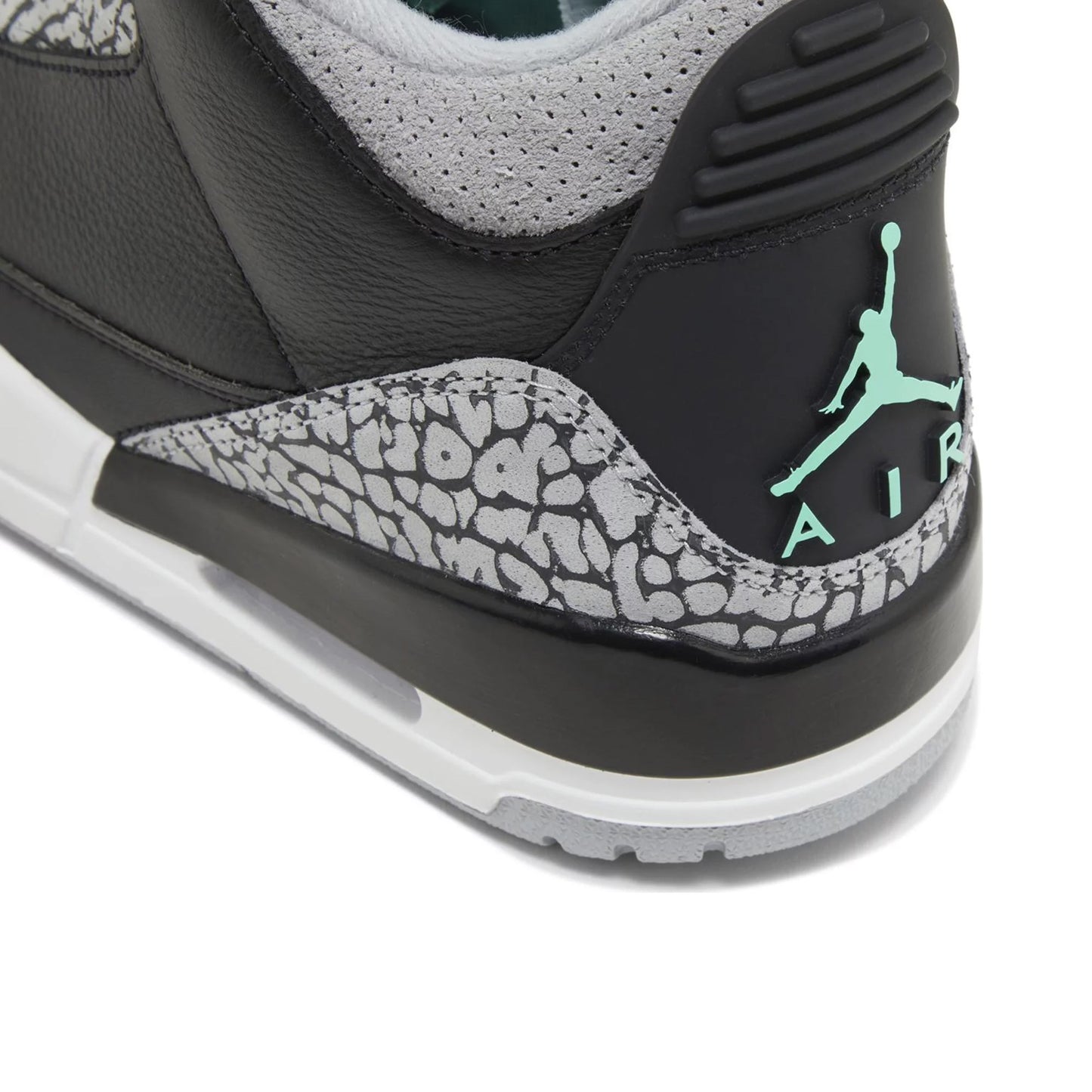 Air Jordan 3 Retro 'Green Glow' (2024)