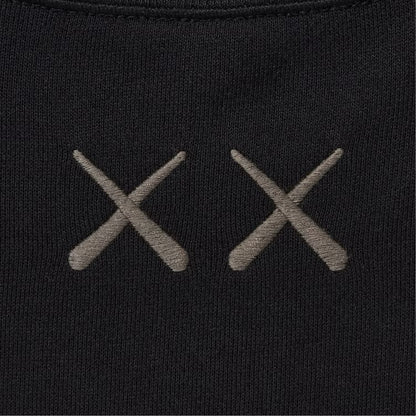 KAWS x Uniqlo Kids Longsleeve Sweatshirt 'Black' (2023)