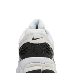 Nike Zoom Vomero 5 'White Black' (2024)