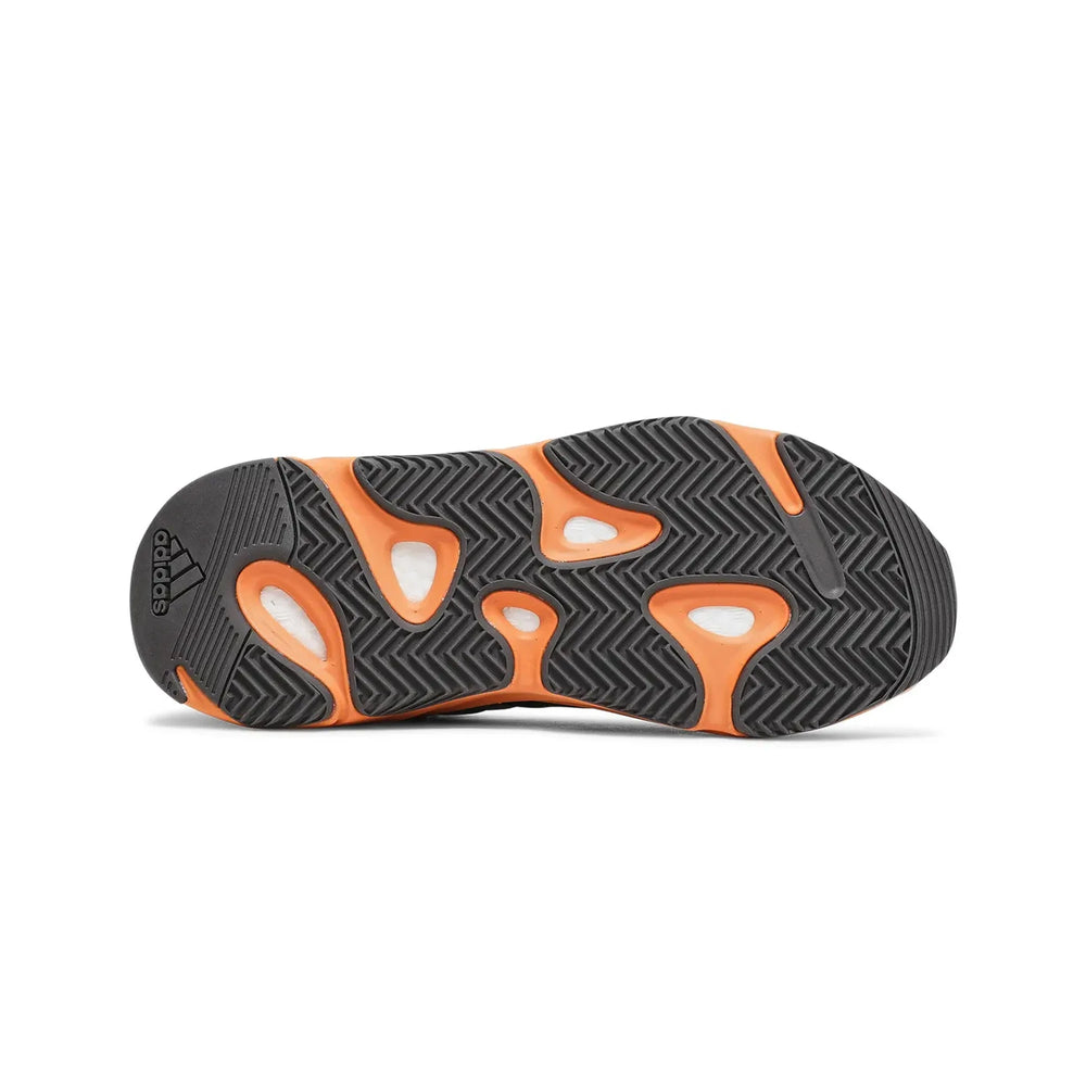 yeezy_700_wash_orange_2021_10