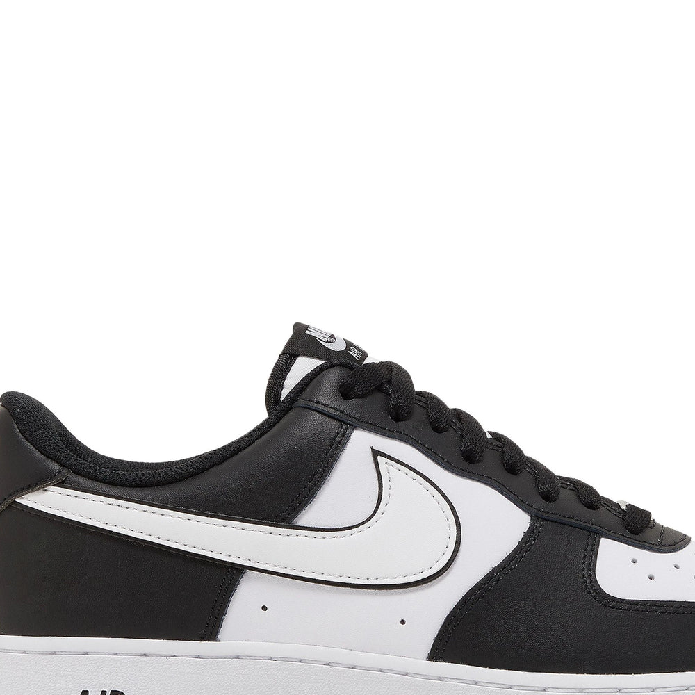 nike_air_force_1_low_07_white_swoosh_panda_2023_15