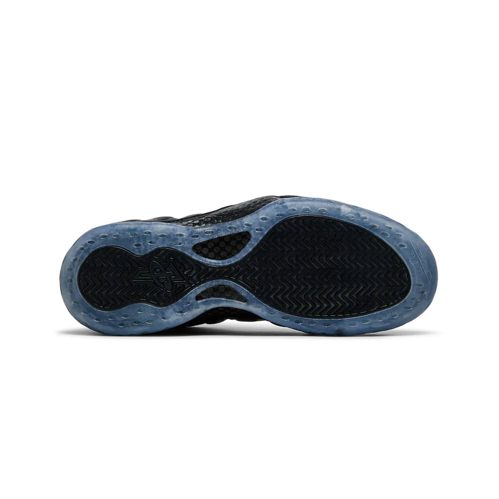 nike_air_foamposite_one_carbon_fiber_2025_13