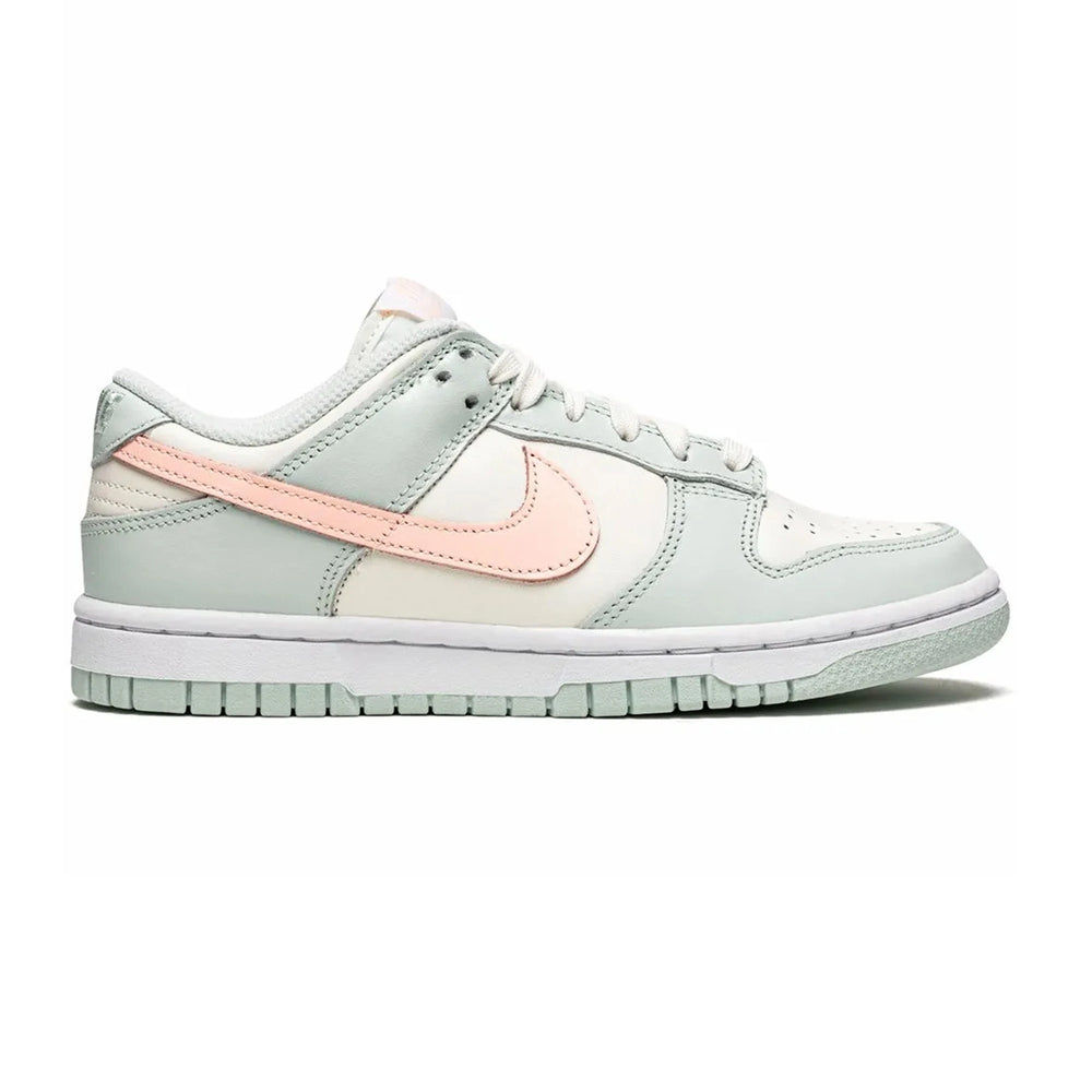 dunk_low_barely_green_w_1
