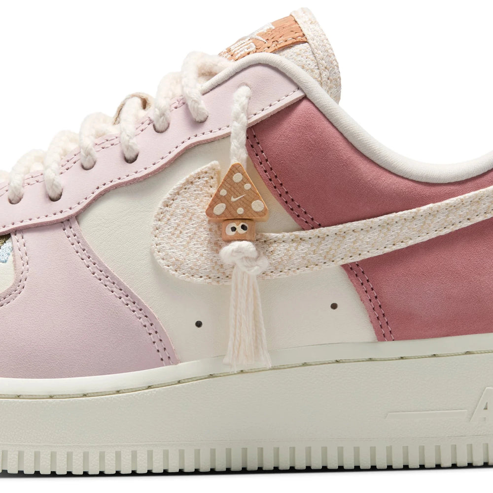 nike_air_force_1_low_mushroom_womens_2025_10