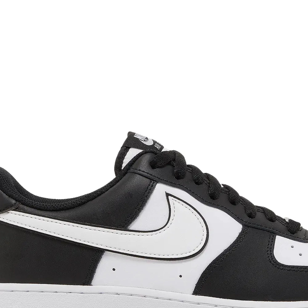 nike_air_force_1_low_07_white_swoosh_panda_2023_13
