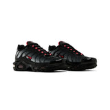 air_max_plus_black_gradient_red_2019_2