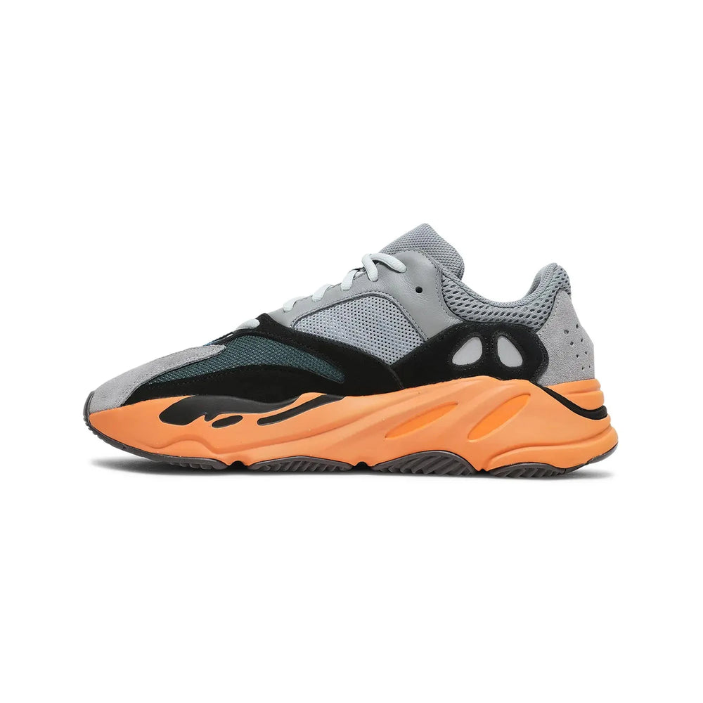 yeezy_700_wash_orange_2021_3