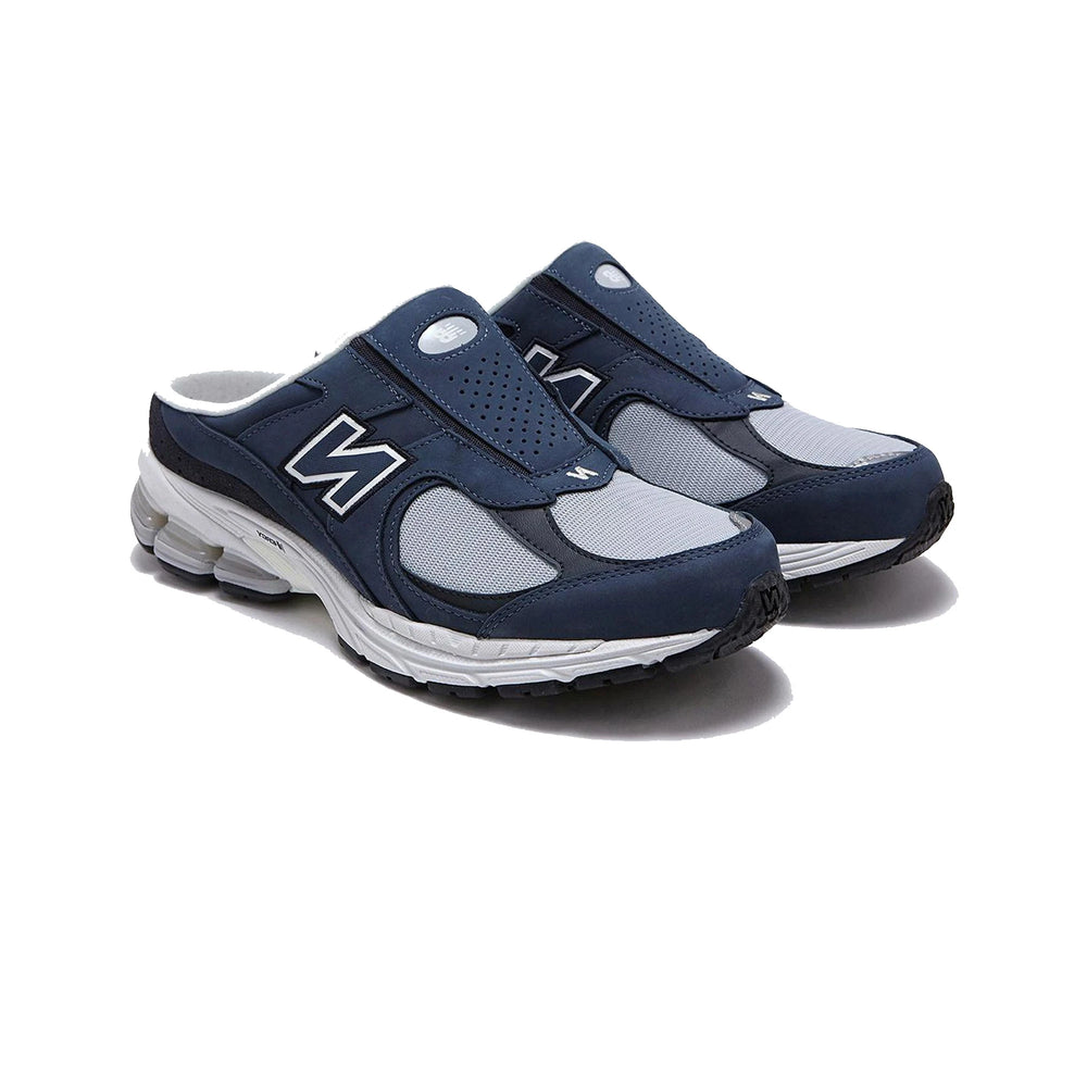 new_balance_2002r_dark_navy_black_2024_8