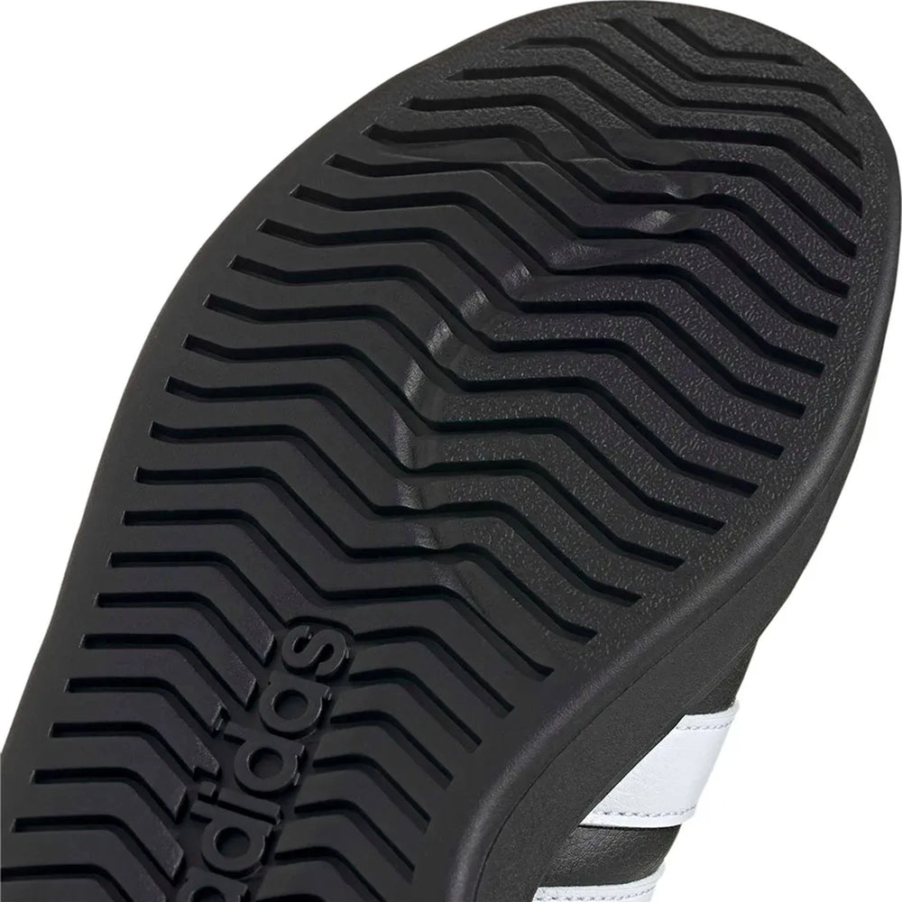adidas_streettalk_core_black_cloud_white_matte_gold_2025_6