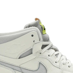 Air-Jordan-1-High-Zoom-CMFT-‘Sail’-W-side-close-up