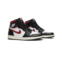 Air-Jordan-1-High-‘Gym-Red’-front-side