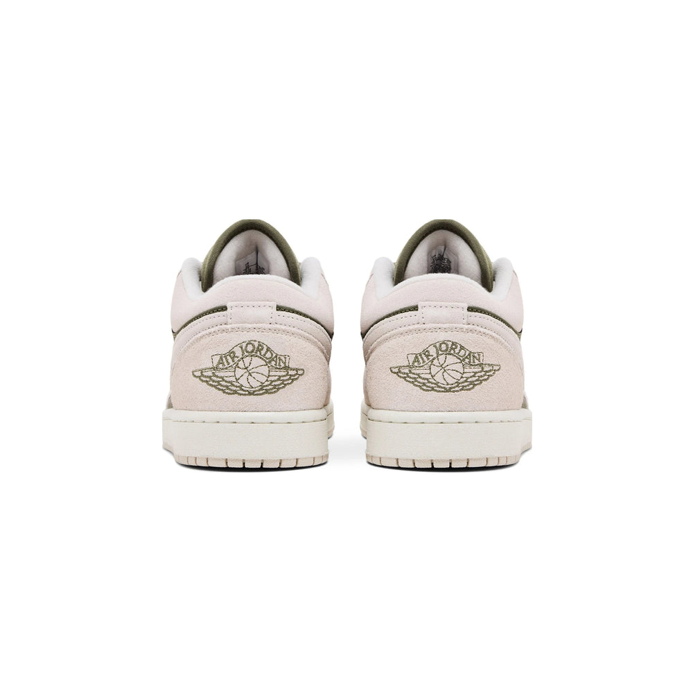 air_jordan_1_low_se_medium_olive_sail_2025_4