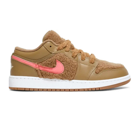 Air-Jordan-1-Low-Utility-‘Teddy-Bear’-GS-(2021)-side