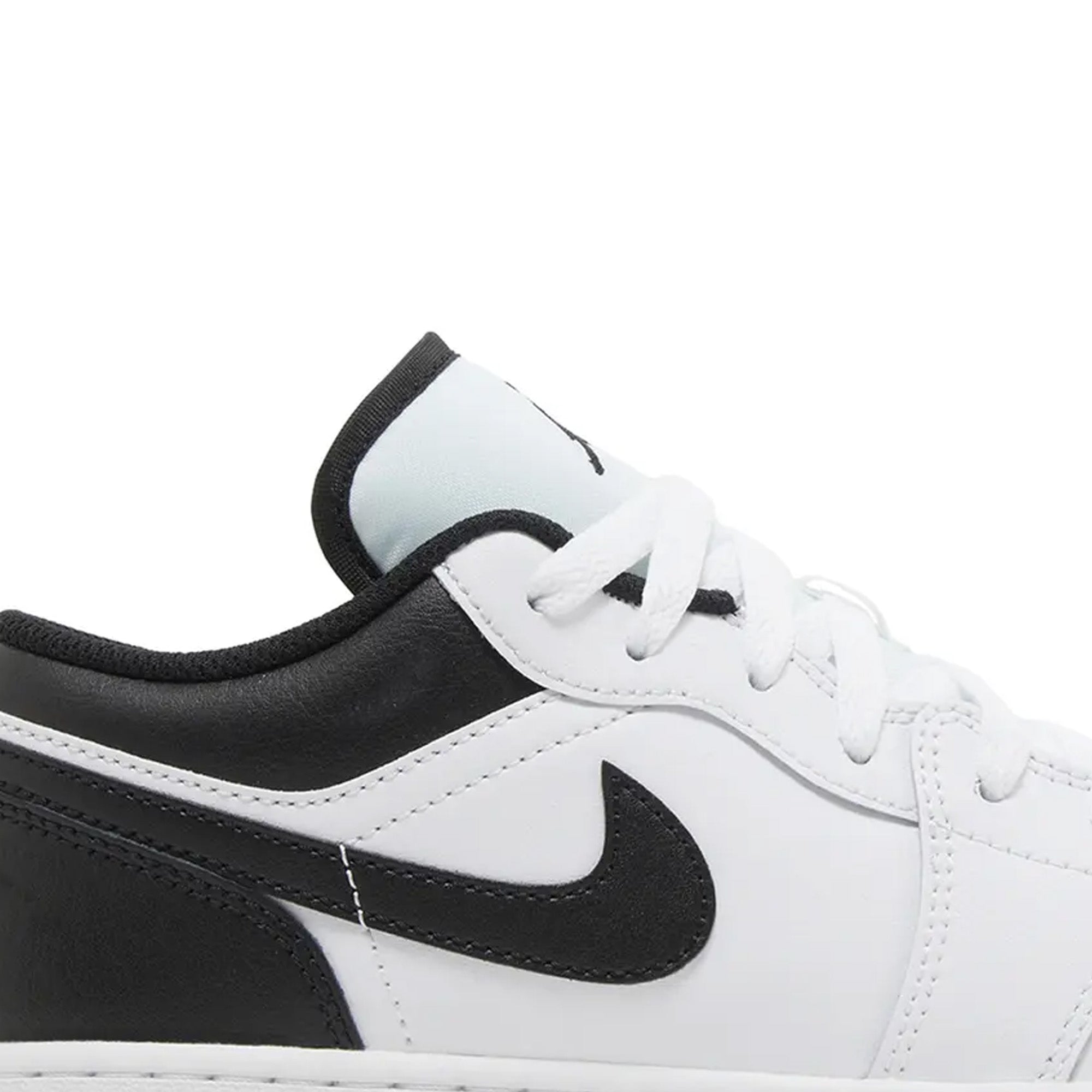 Air-Jordan-1-Low-‘White-Black’-GS-(2023)-6