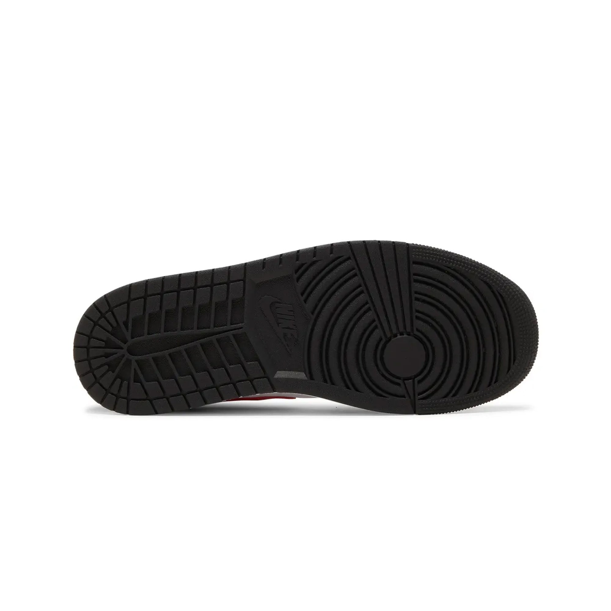 Air-Jordan-1-Mid-Bred-Toe-GS-2022-5