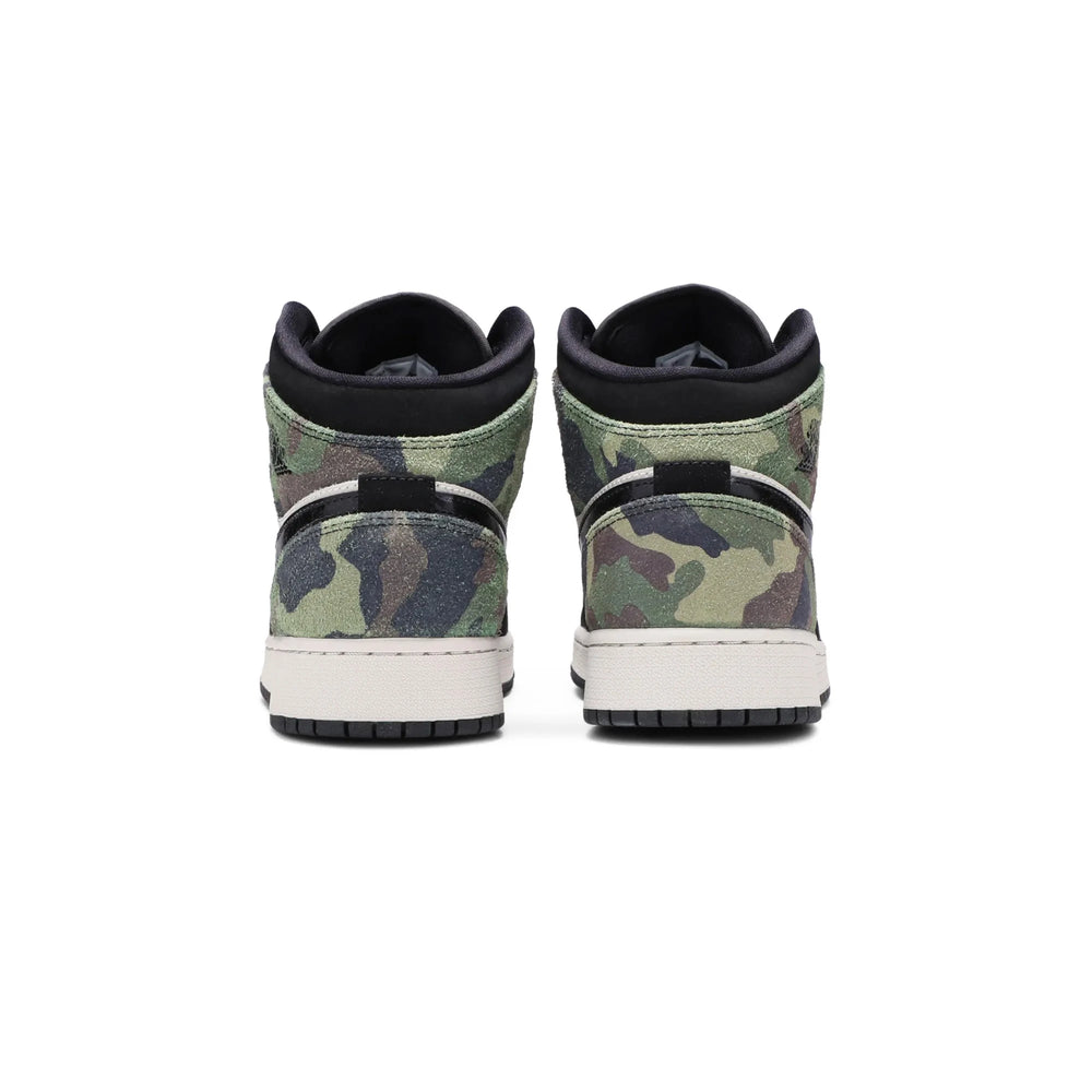 air_jordan_1_mid_camo_gs_2020_4