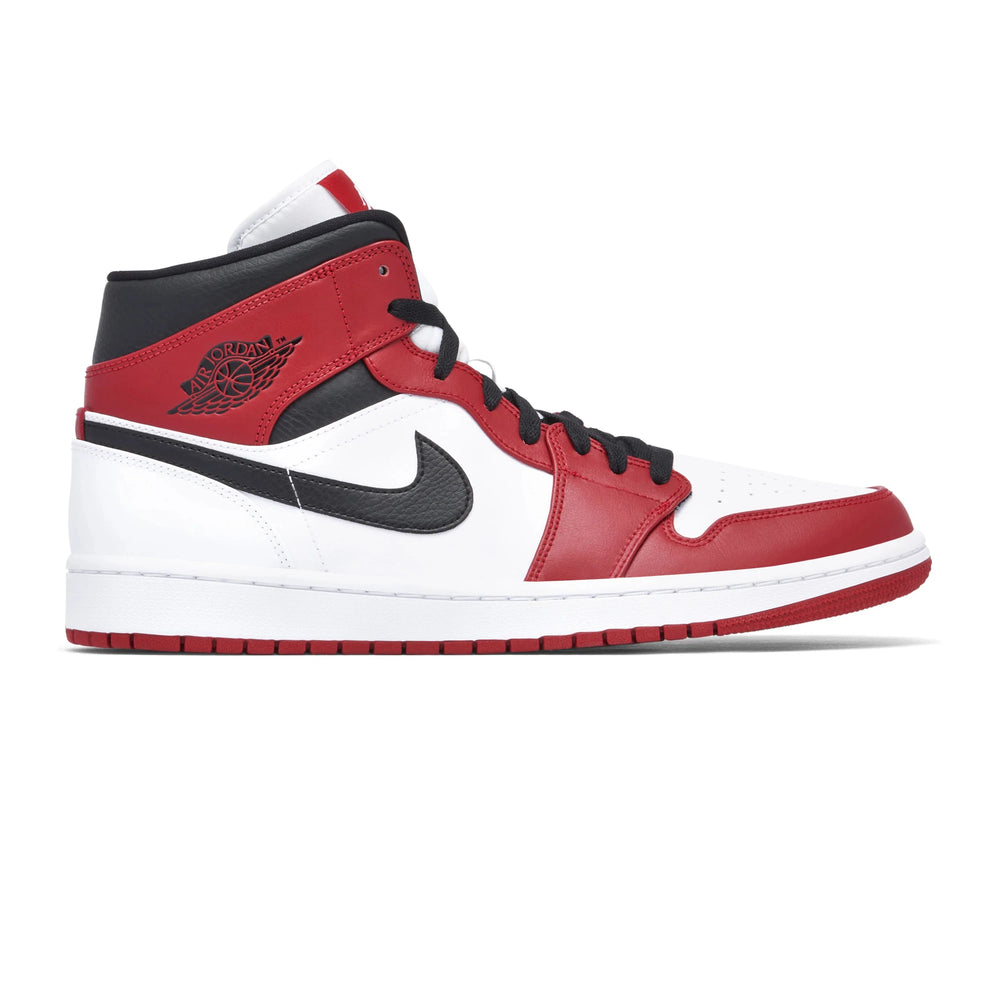 air_jordan_1_mid_chicago_white_heel_1
