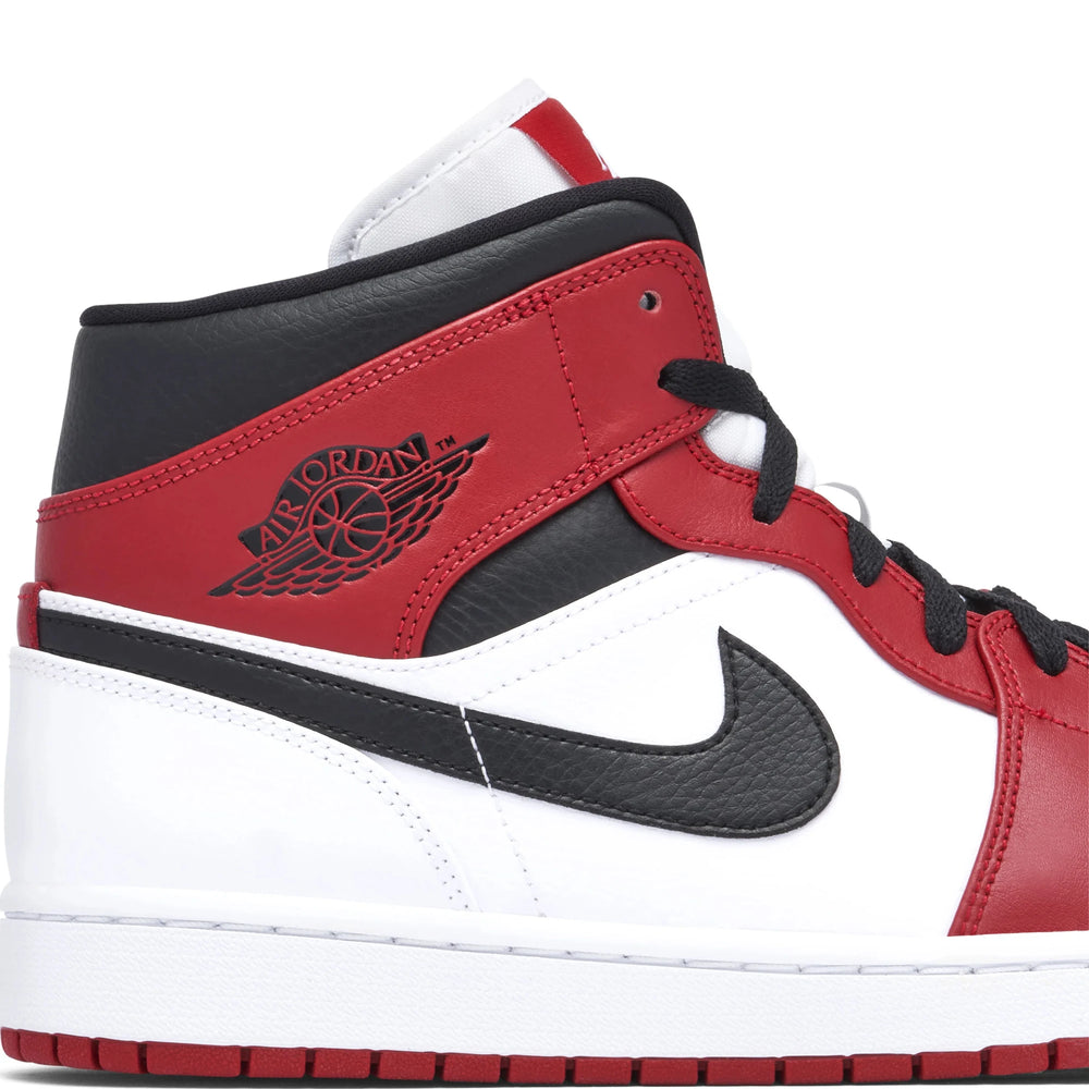 air_jordan_1_mid_chicago_white_heel_5