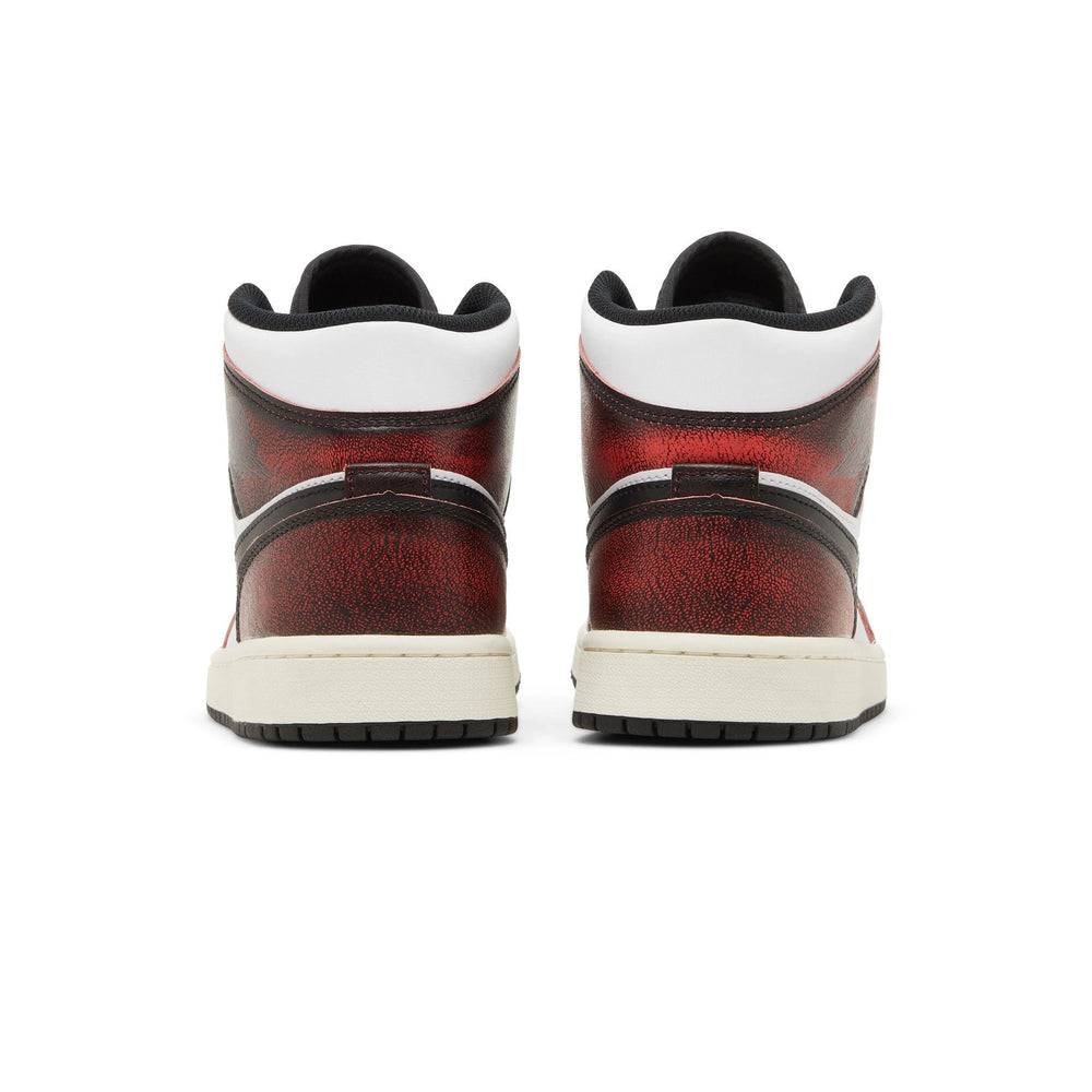 air_jordan_1_mid_wear_away_chicago_2022_4