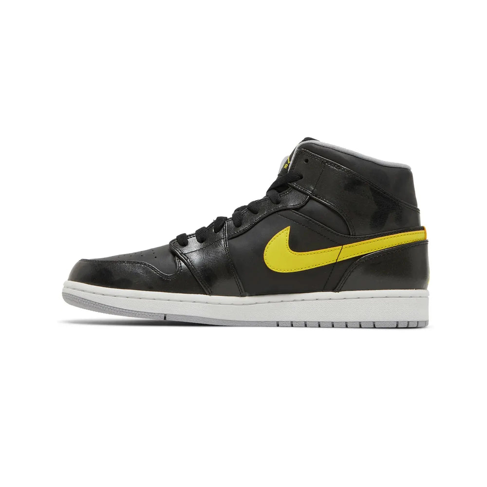 air_jordan_1_mid_yellow_3