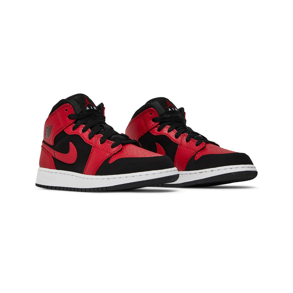 Air-Jordan-1-Mid-‘Reverse-Bred’-GS-(2018)-2