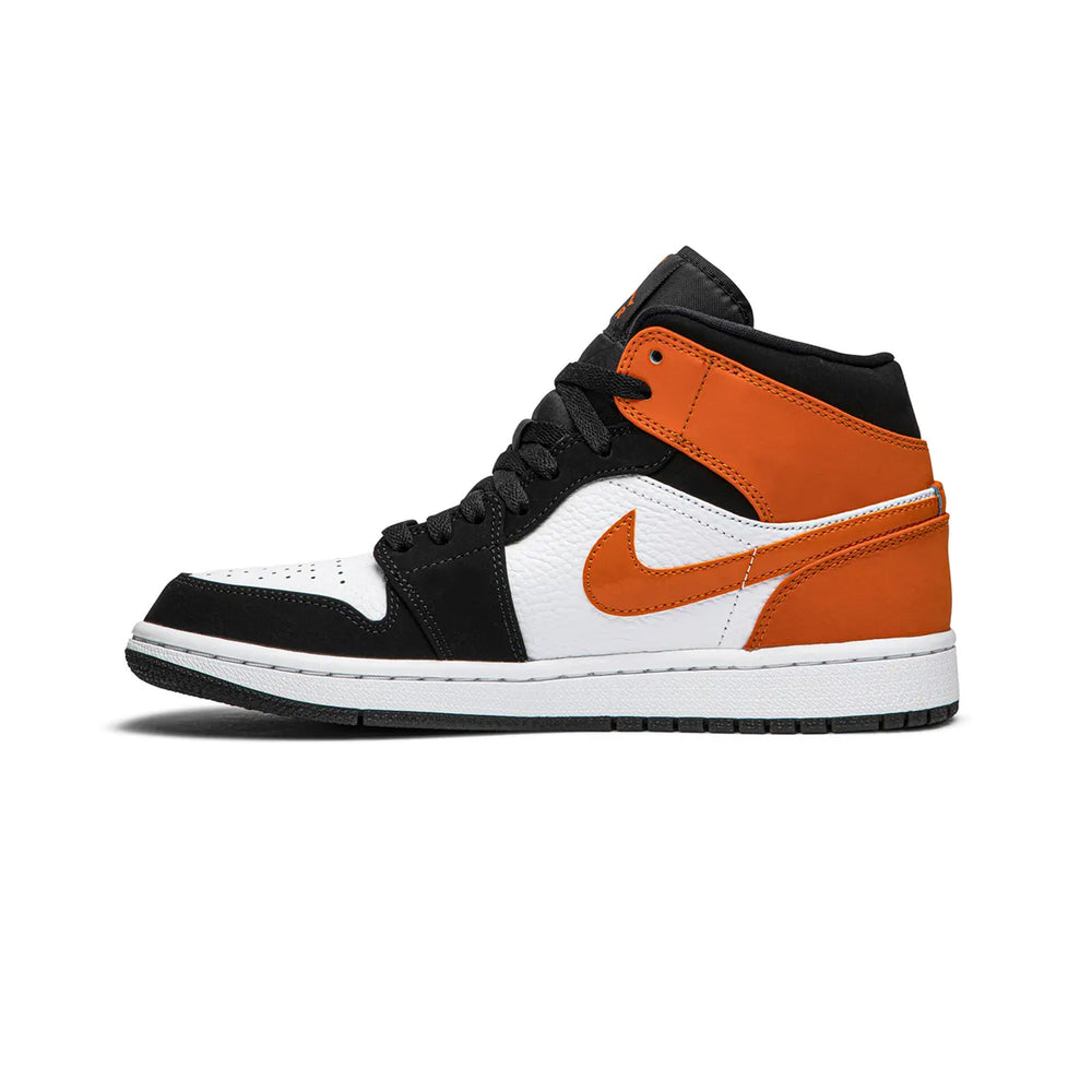 Air-Jordan-1-Mid-‘Shattered-Backboard’-(2019)-3