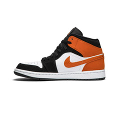 Air-Jordan-1-Mid-‘Shattered-Backboard’-(2019)-3