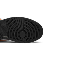Air-Jordan-1-Mid-‘Shattered-Backboard’-(2019)-8