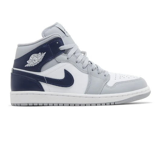Air-Jordan-1-Mid-‘Wolf-Grey-Midnight-Navy’-(2024)-1