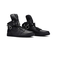 Air-Jordan-1-Retro-High-‘Comme-des-Garcons-Black’-(2019)-2