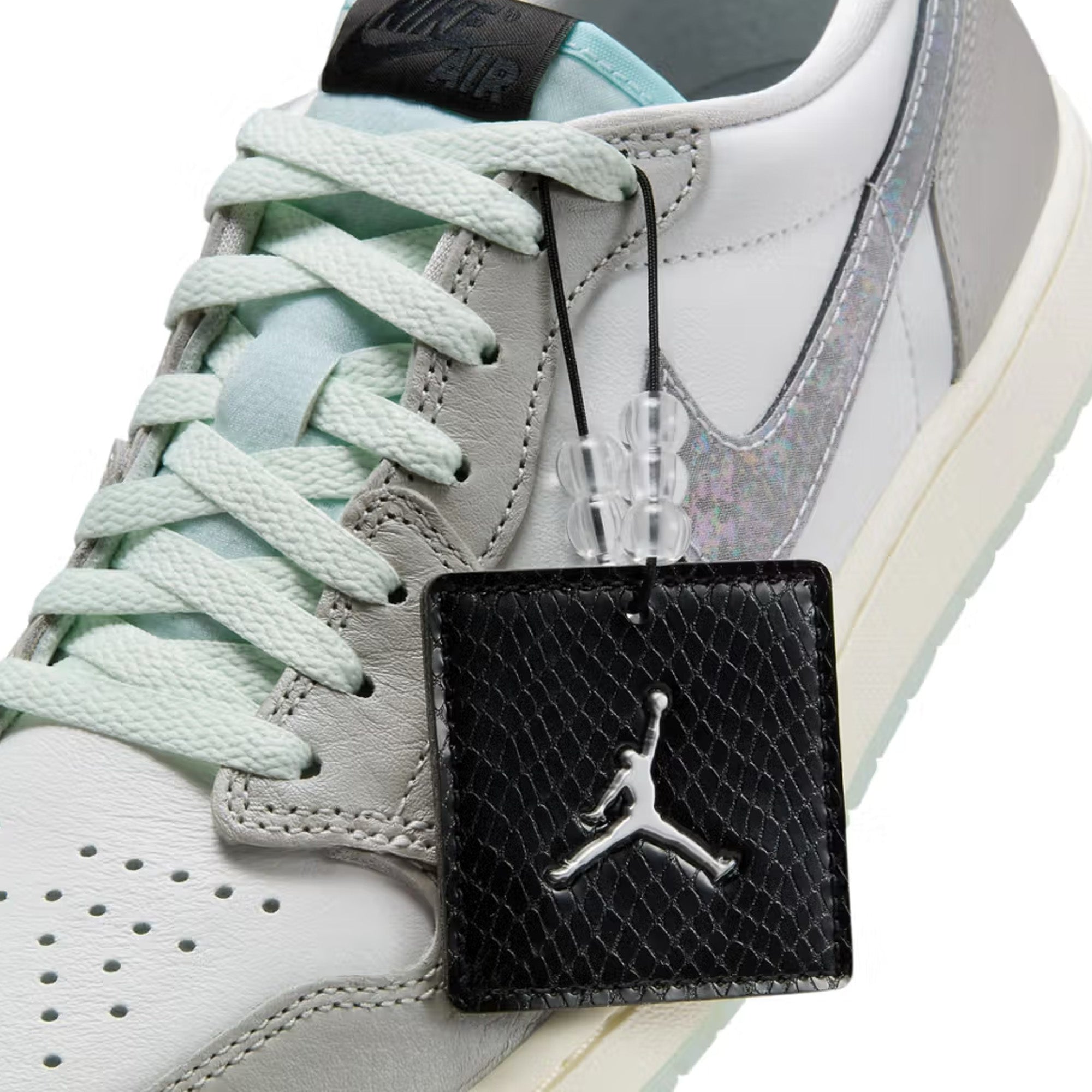 Air-Jordan-1-Retro-Low-OG-'Year-of-the-Snake'-(2025)-lace-close-up