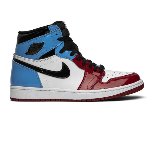 Air-Jordan-1-‘Fearless-UNC-Chicago’-side