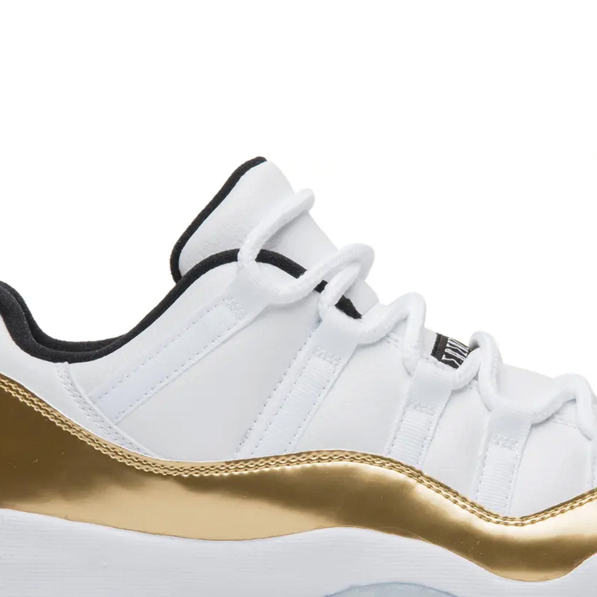 Air-Jordan-11-Retro-Low-‘Closing-Ceremony’-(2016)-side-close-up