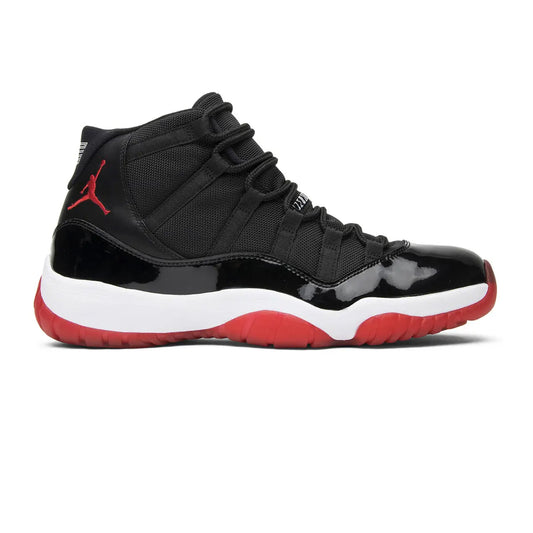 Air-Jordan-11-Retro-‘Playoffs’-(2012)-side