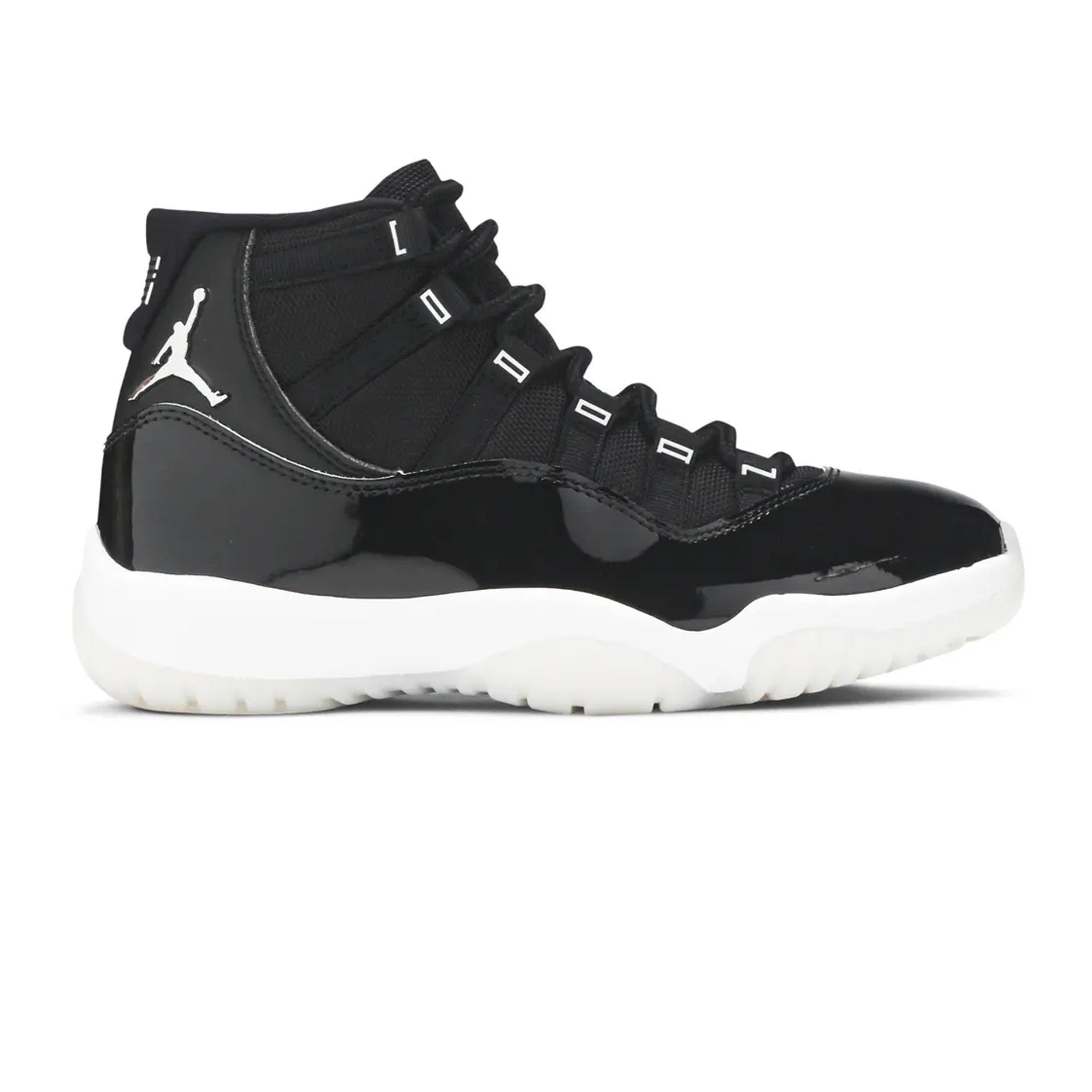 Air-Jordan-11-Wmns-‘Jubilee-25th-Anniversary’-side