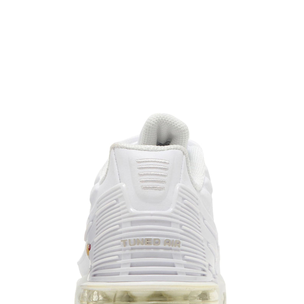 air_max_plus_3_triple_white_2020_6