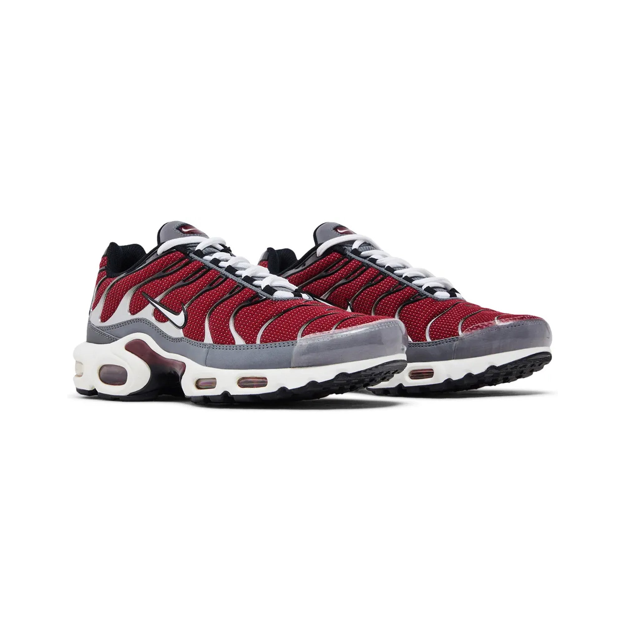 Air-Max-Plus-TN-'Burgundy'-(2022)-front-side