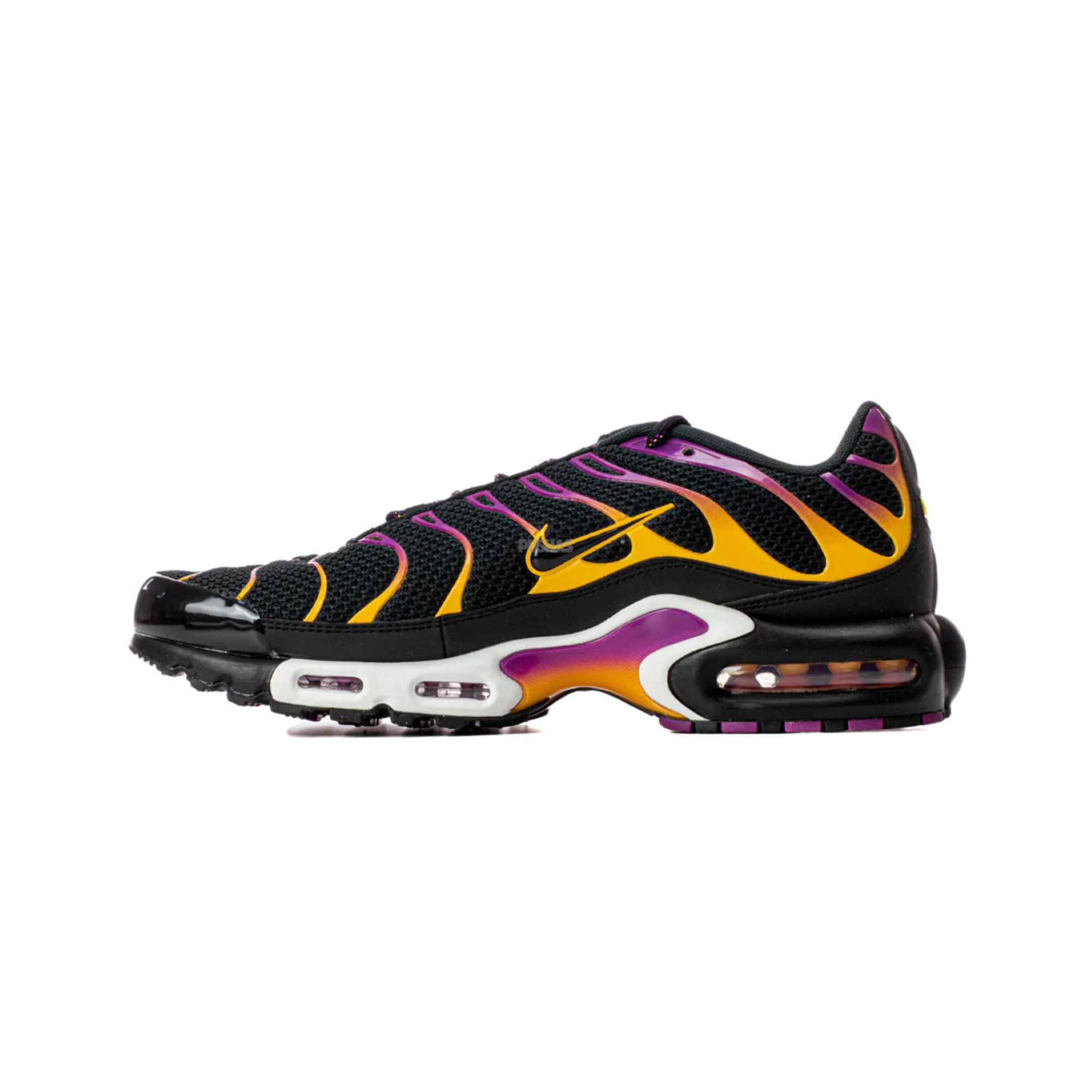 Air-Max-Plus-University-Gold-Viotech-Purple-2022