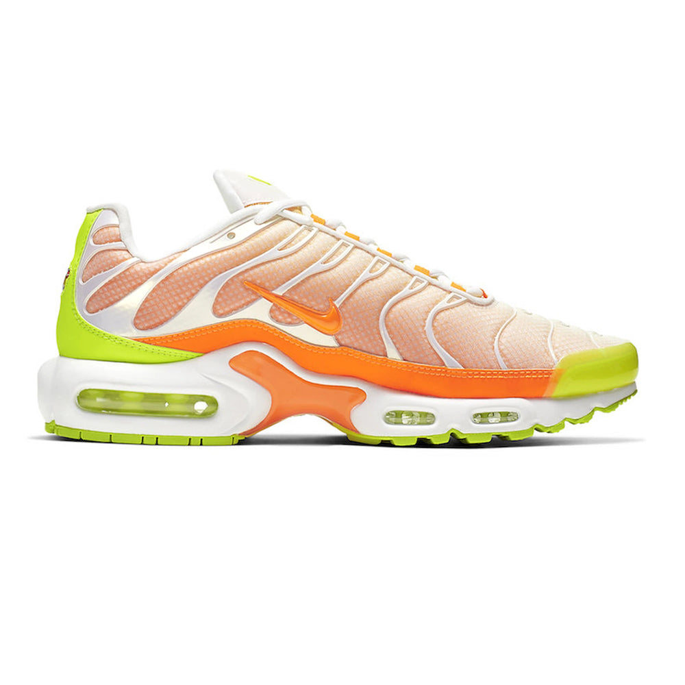 air_max_plus_white_colour_flip_1