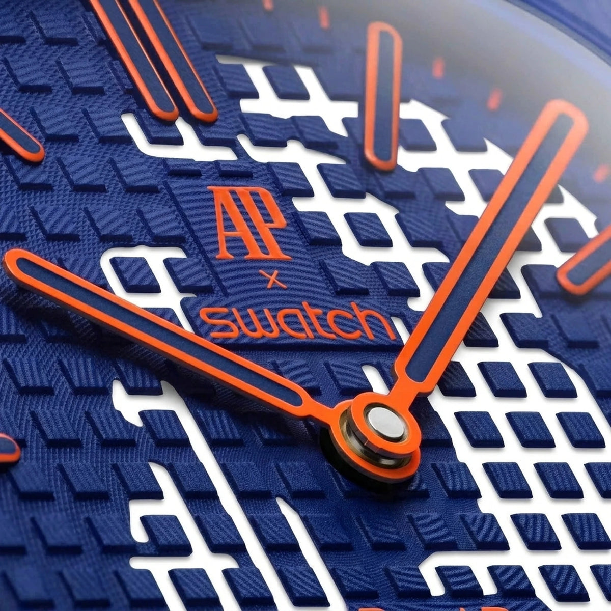 Swatch x Audemars Piguet AP 'Bioceramic Royal Pop Orenji Hachi