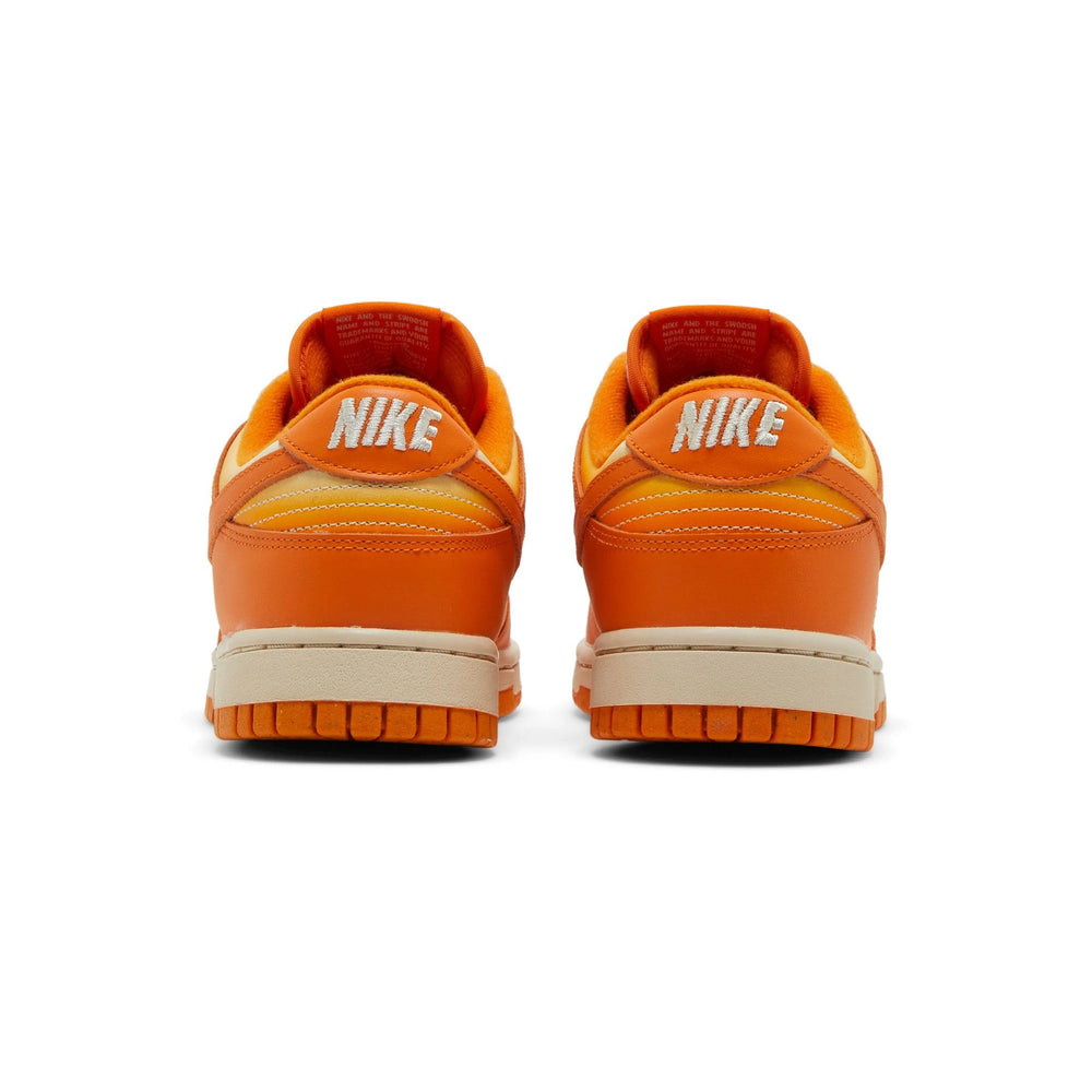 dunk_low_magma_orange_w_2022_4