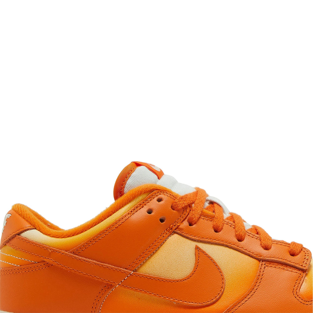 dunk_low_magma_orange_w_2022_5