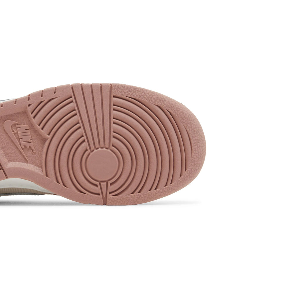 dunk_low_retro_prm_red_stardust_9