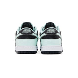 dunk_low_retro_premium_dark_smoke_grey_barely_green_2024_4