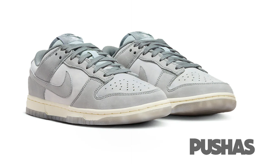 Dunk Low 'Smoke' W (2024)