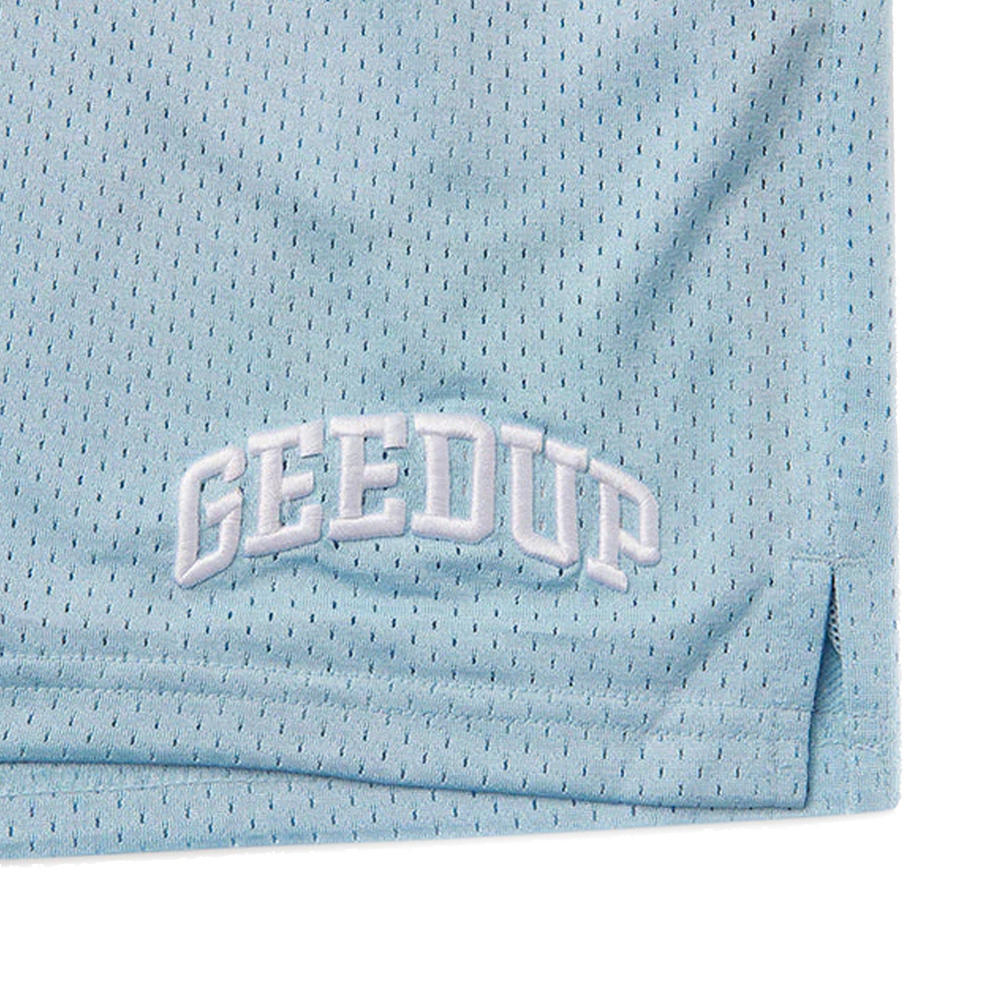 Geedup-Team-Logo-Mesh-Shorts-‘Cool-Blue’-close-up-logo