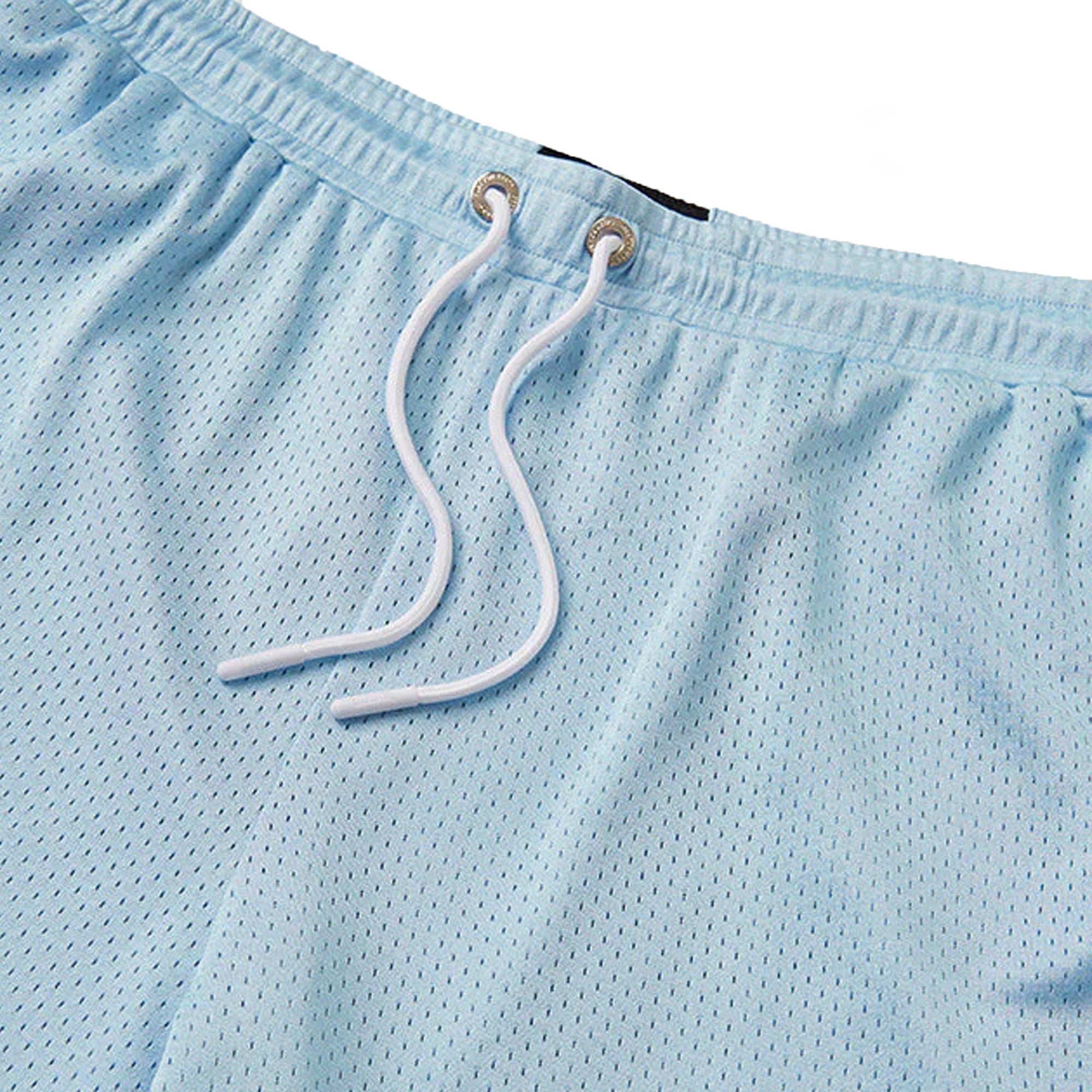 Geedup-Team-Logo-Mesh-Shorts-‘Cool-Blue’-close-up