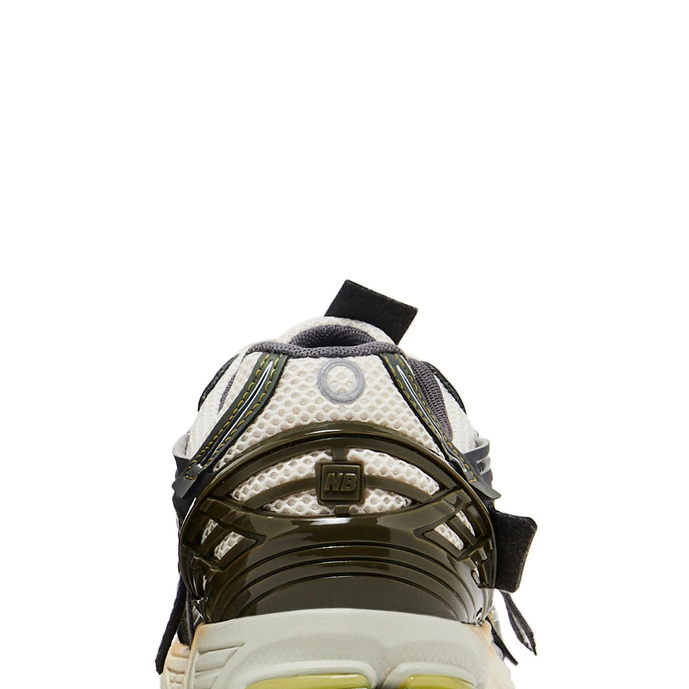 new_balance_1906a_olive_juice_sea_salt_woodland_2025_7